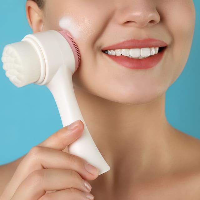 洗顔ブラシに期待できる効果は？使うメリットや機能、使う頻度を詳しく追求！ イメージ