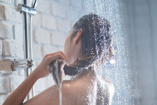 髪を洗うときの温度に気をつける