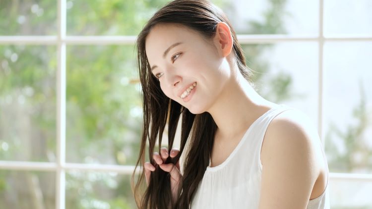 朝のヘアケアで習慣化したい5つのポイント！美しい髪を目指すための夜ルーティンもご紹介